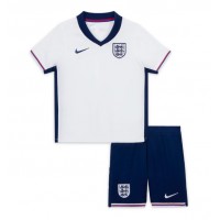 Camiseta Inglaterra Primera Equipación para niños Eurocopa 2024 manga corta (+ pantalones cortos)